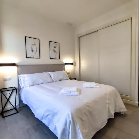 Edificio Duque Apartment